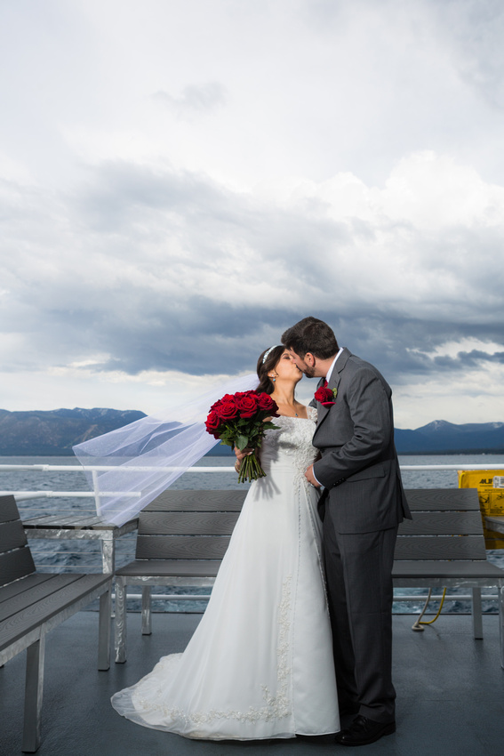 Lake Tahoe Cruise Wedding