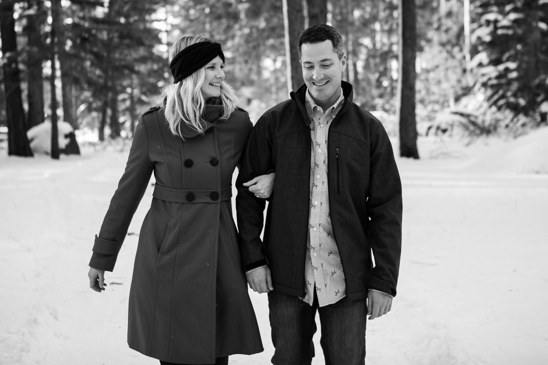 
Snow Engagement Session in Lake Tahoe - A Winter Wonderland
