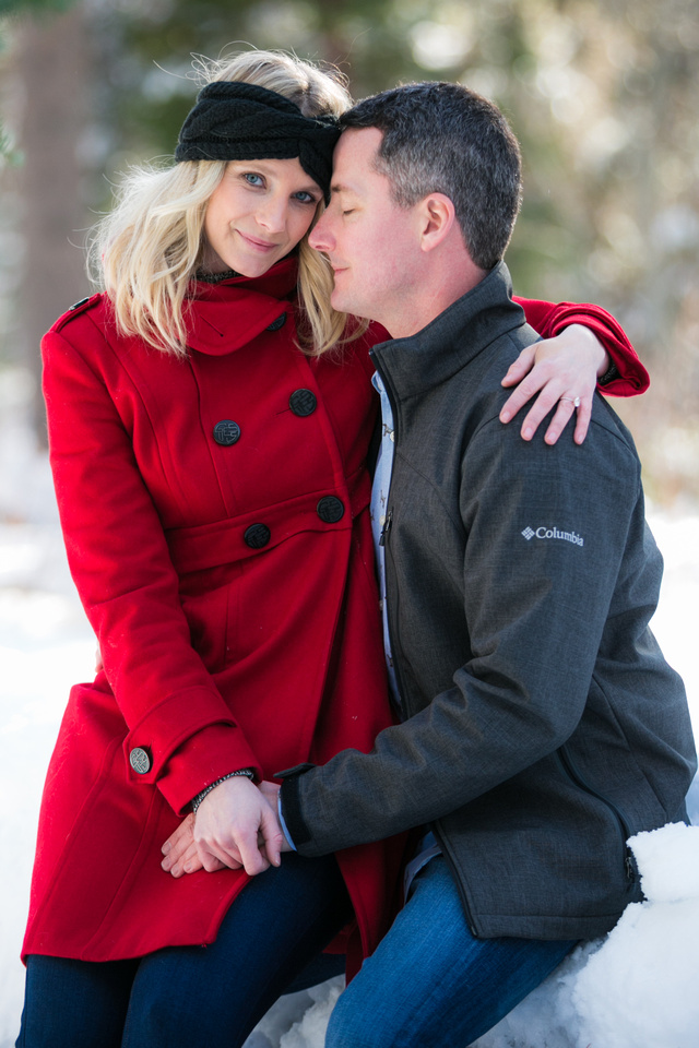 
Snow Engagement Session in Lake Tahoe - A Winter Wonderland
